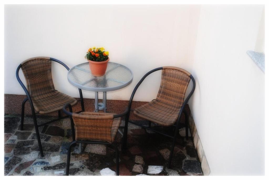 Apartmani Alma Pula Exterior photo