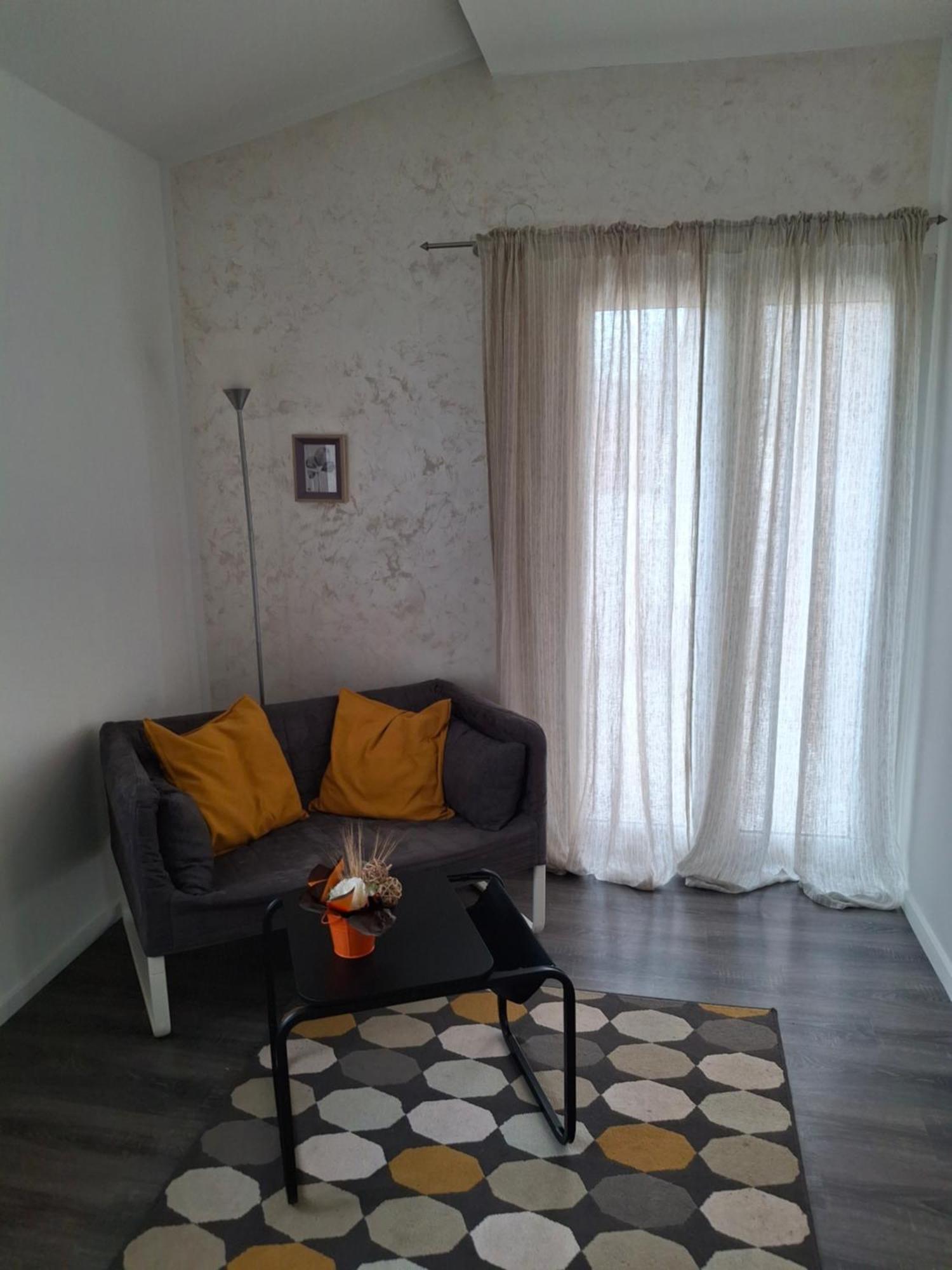 Apartmani Alma Pula Exterior photo